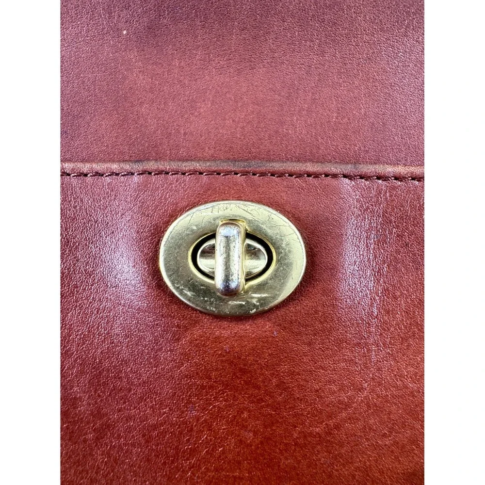 Vintage‎ Coach Clutch Purse Women's Brown Leather Crossbody Bag Turnlock Wallet